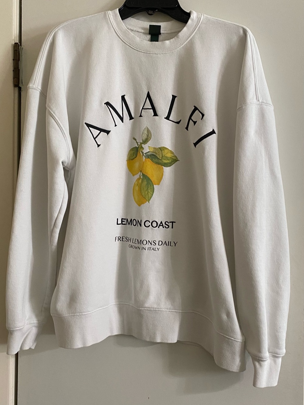 wild fable white sweatshirt